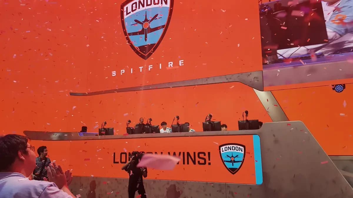 Overwatch League: tre squadre si sono sfidate nella resa dei conti finale ma solo una è uscita vittoriosa, la London Spitfire! [VIDEO]